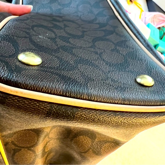 Coach Signature Peyton Carry All Tote bag - Picture 13 of 16